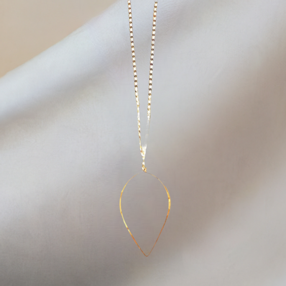 Abley Gold Hammered Pendant Gold Chain Necklace