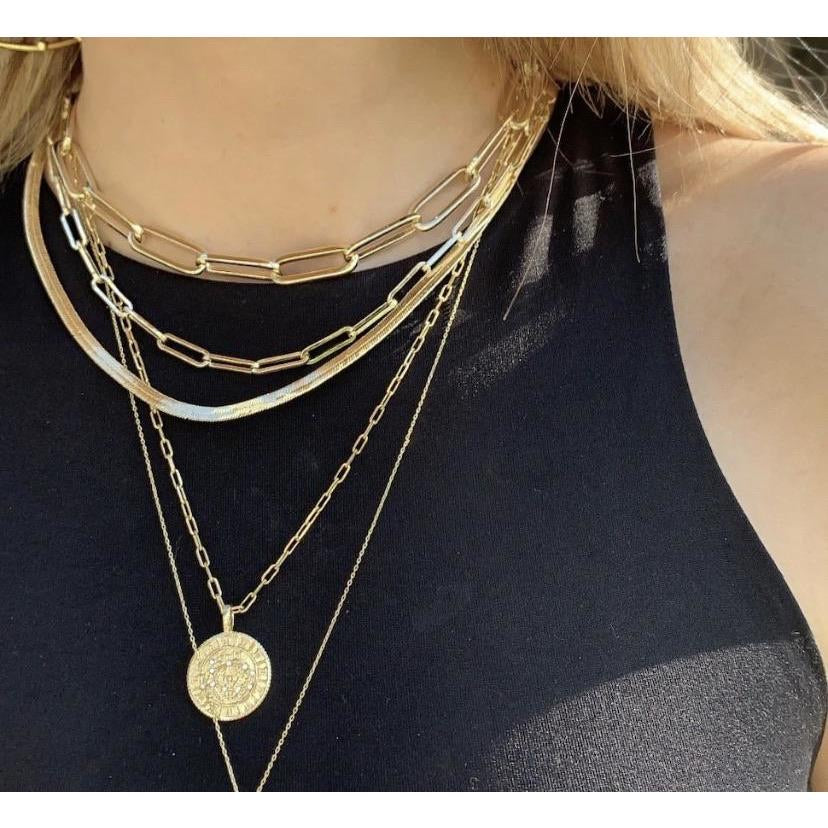 Women's Necklaces: Gold, Layered & Chain Necklaces