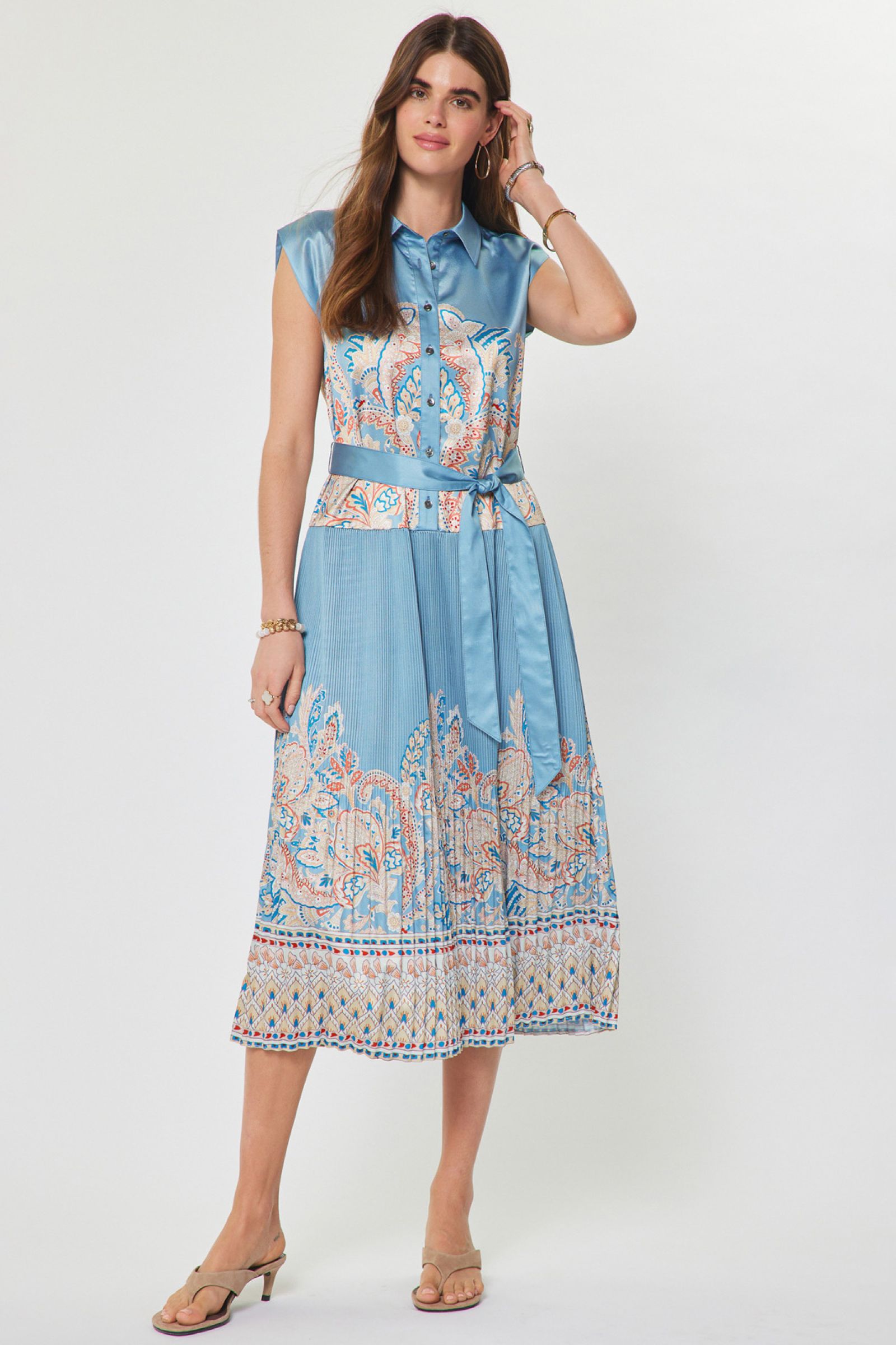 current air dresses Ilena Floral Embroidered Mini Current Air Dress L