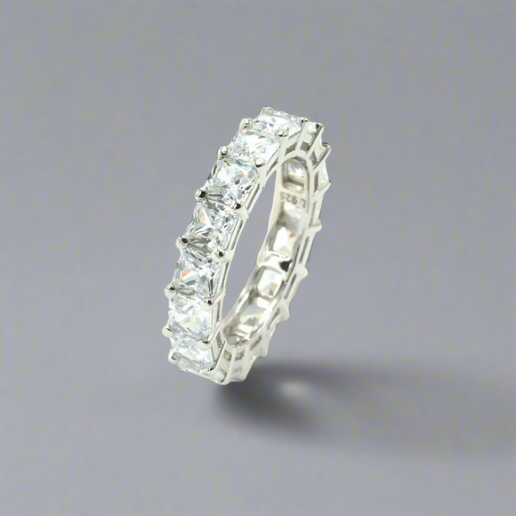 Tracy Eternity Band Ring