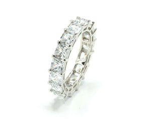 Tracy Eternity Band Ring