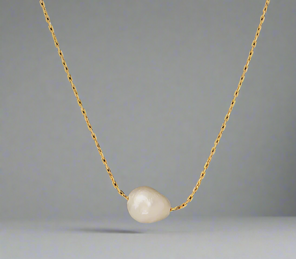 Addie Single Pearl Necklace