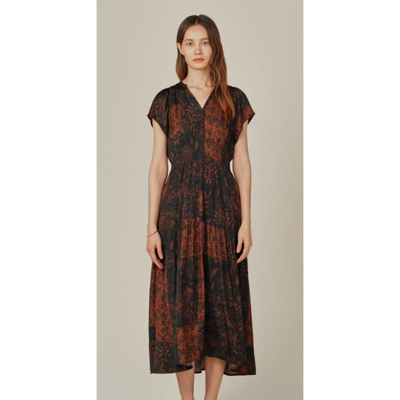 Meliz Grade and Gather Midi Dress