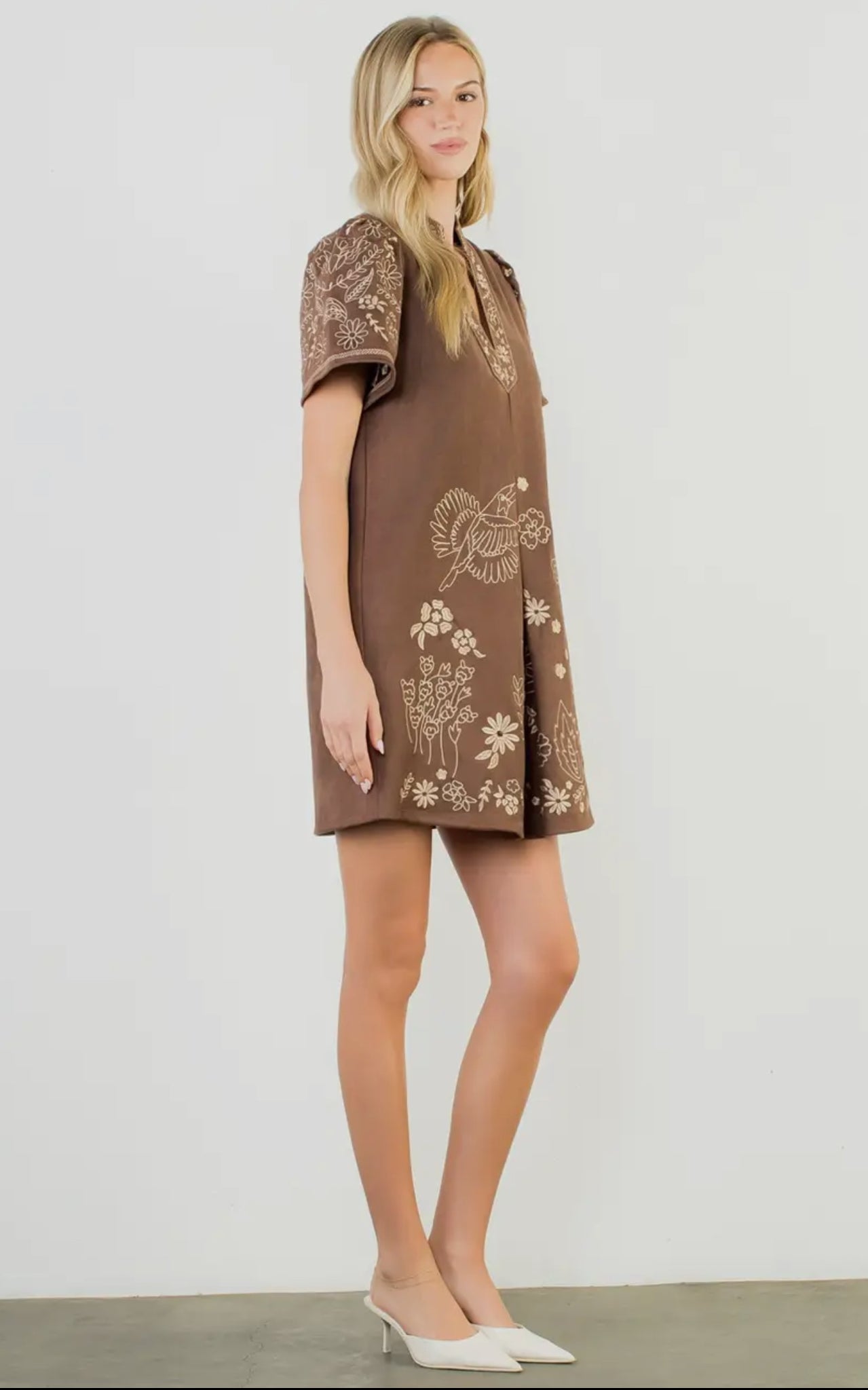 THML Vanessa Short Sleeve Embroidered Detailed Dress- SALE S THML Vanessa Short Sleeve Embroidered Detailed Dress- SALE S