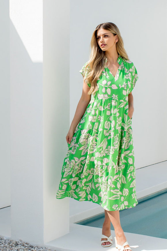 Karyna Short Sleeve Tiered Print THML Dress