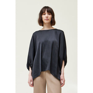 Danielle Loose Sleeves Grade and Gather Blouse