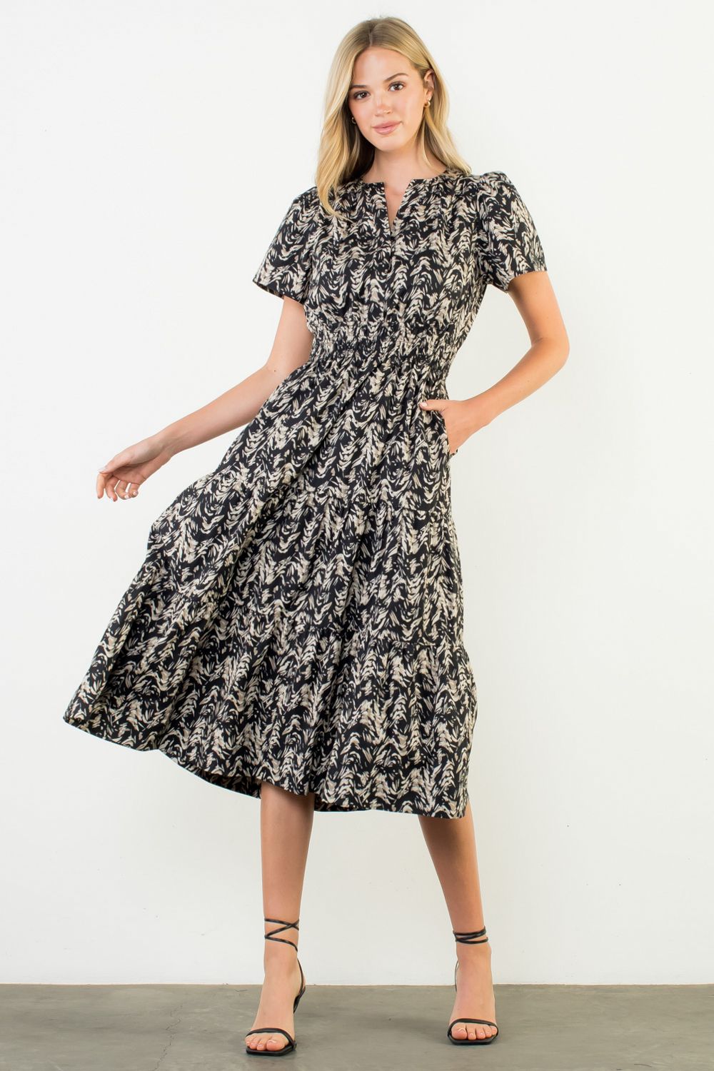green emerald velvet dress Thml Print Maxi Dress Xs main image 0