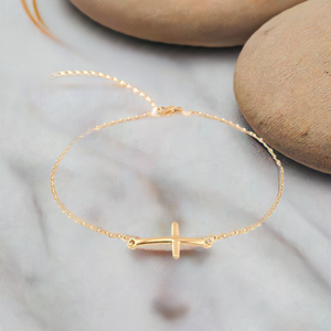Lauren Gold Large Cross Bracelet