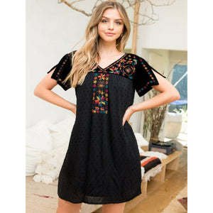 Gia Short Sleeve Embroidered Shift THML Dress